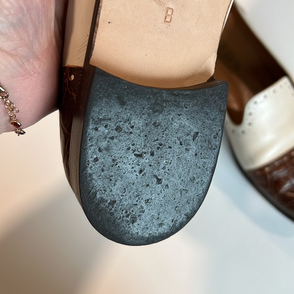 Vintage - HAROLDS, beige/brown leather flats, 9 - Picture 4 of 10